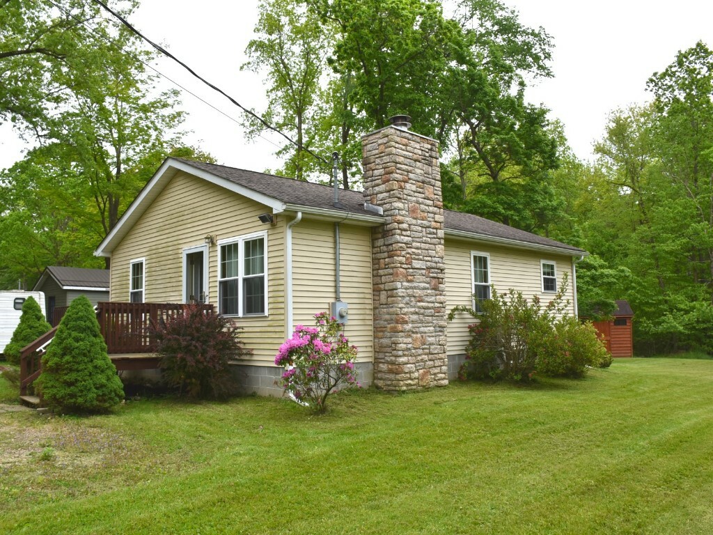 Property Photo: 1429 Quick Drive PA 16424
