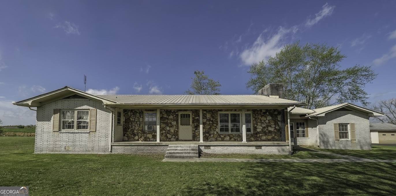 Property Photo: 2095 Campbell Street AL 35971