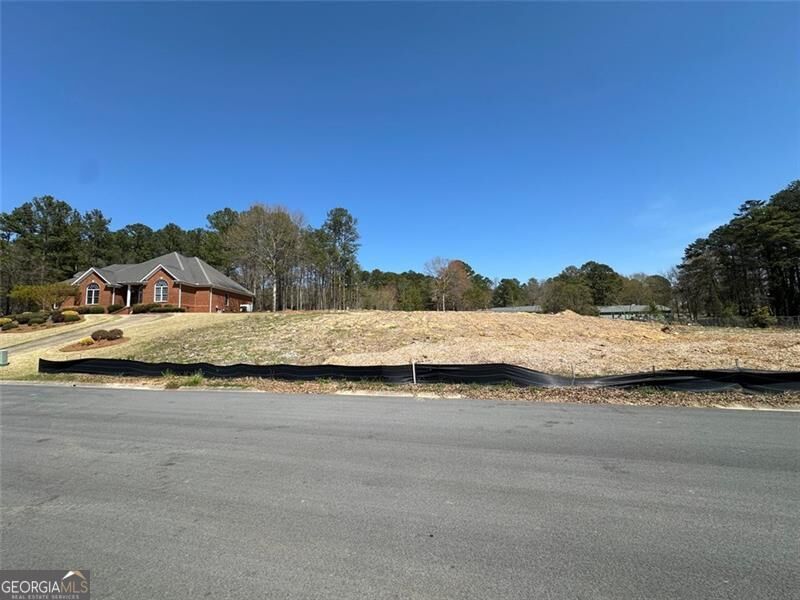 Property Photo: 4 N Cloudview Road SE GA 30161