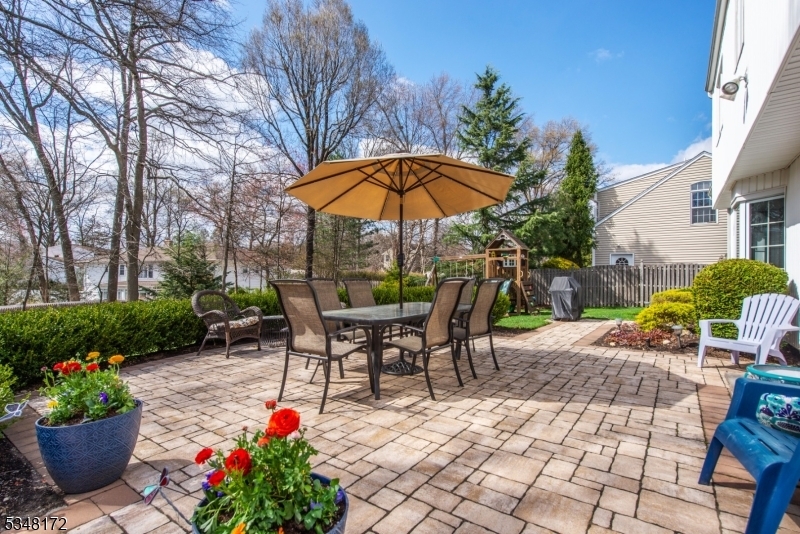 Property Photo:  7 Sherwood St  NJ 07470 