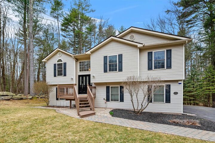 19 Bristol Circle  Rock Hill NY 12775 photo