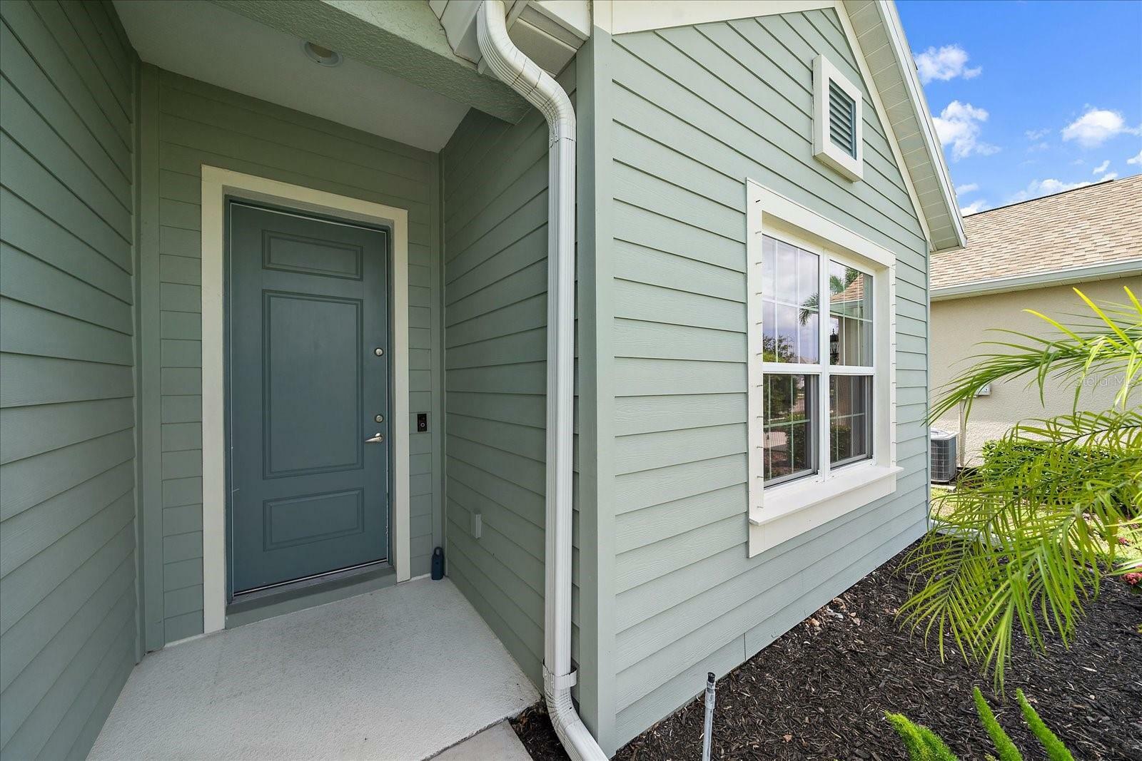 Property Photo:  7743 Ridgelake Circle  FL 34203 