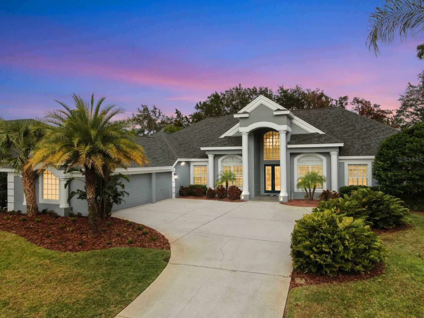 Property Photo: 5253 Mira Vista Drive FL 34685