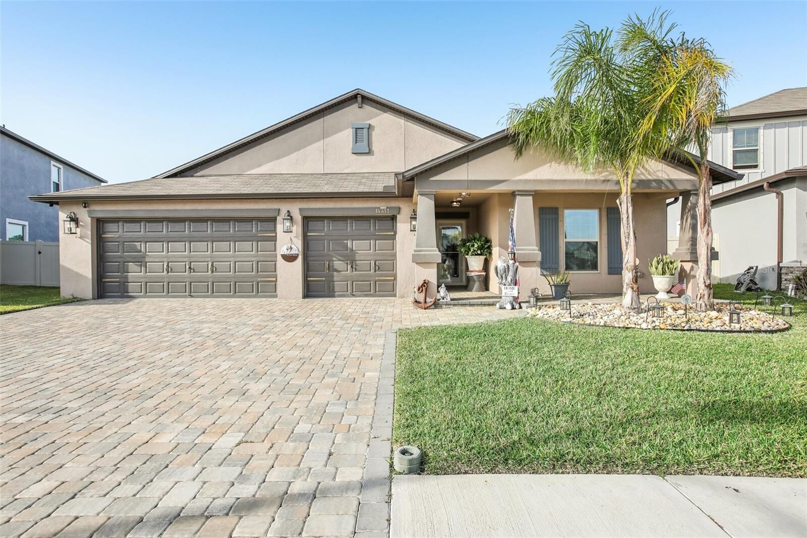 Property Photo:  14413 Seattle Slew Lane  FL 33573 
