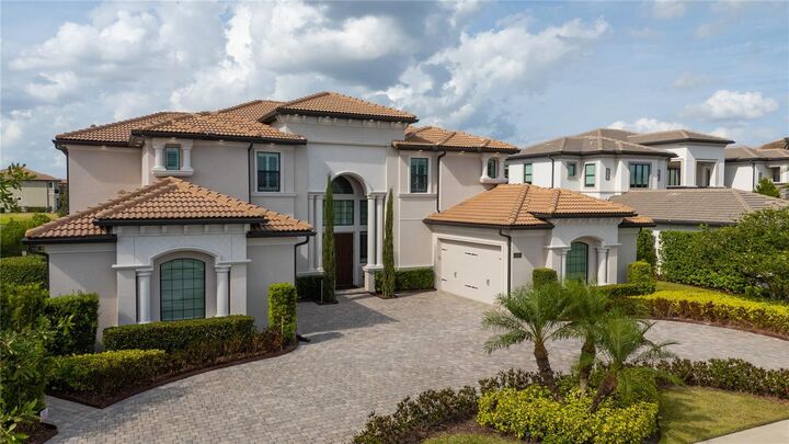 Property Photo: 13125 Casabella Drive FL 34786