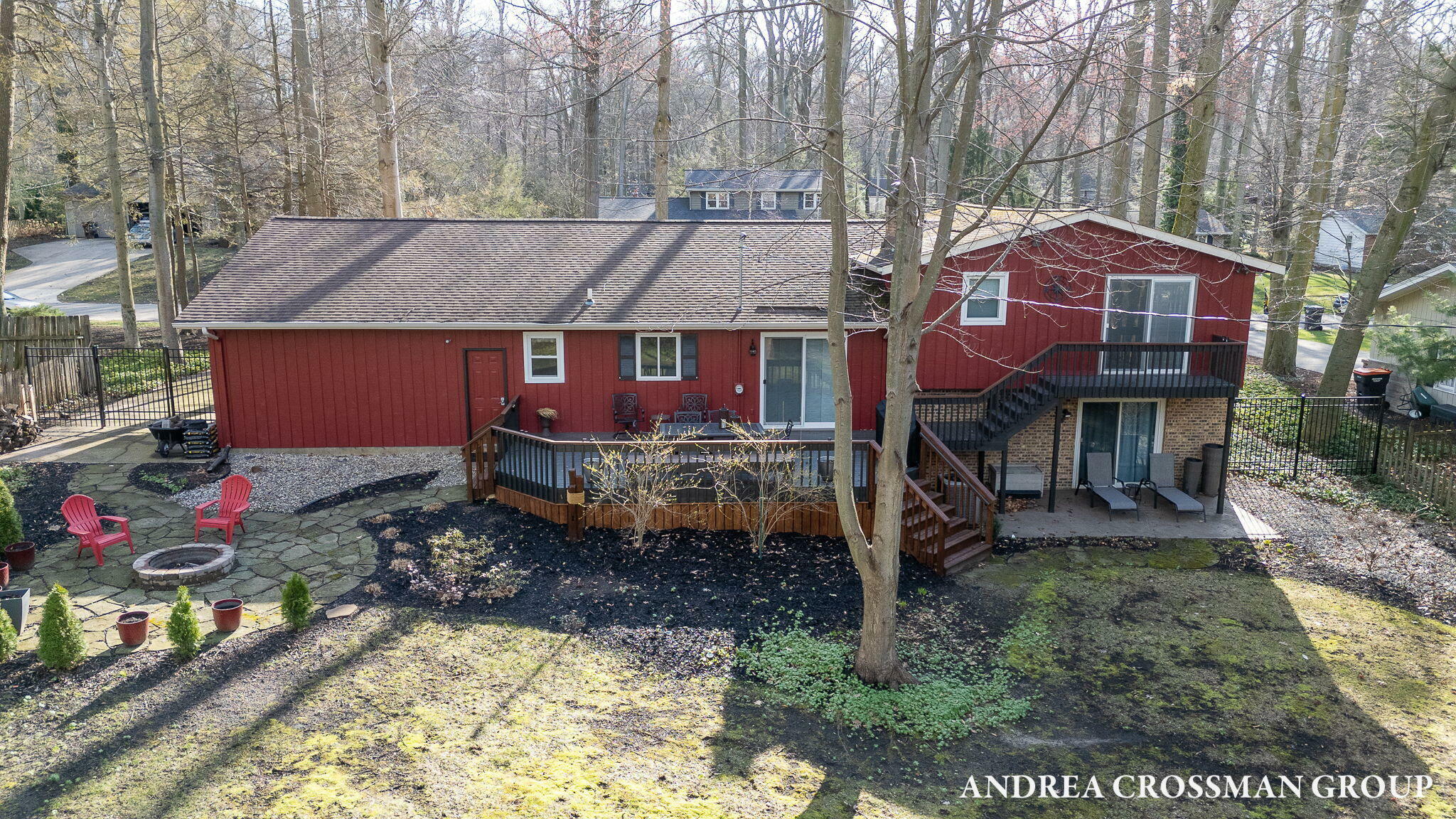 Property Photo:  282 Roosevelt Avenue  MI 49424 