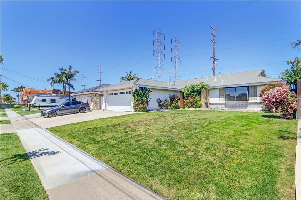 Property Photo: 10271 Kamuela Drive CA 92646
