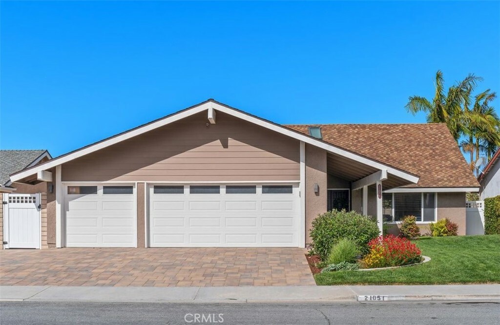 Property Photo: 21051 Amberwick Lane CA 92646