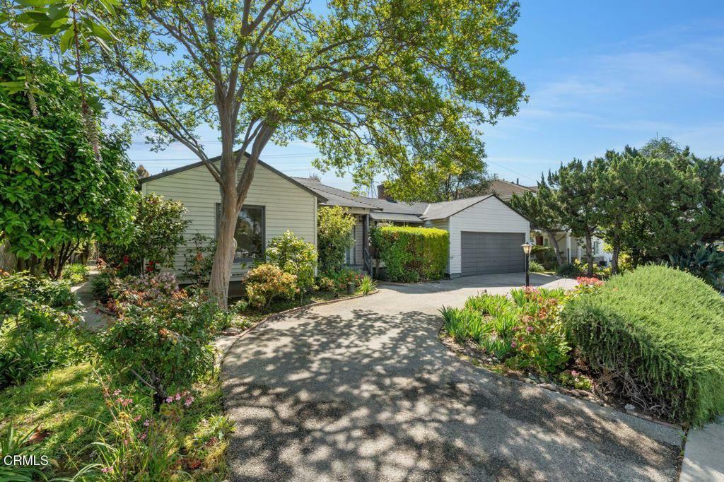 Property Photo: 6430 N Vista Street CA 91775