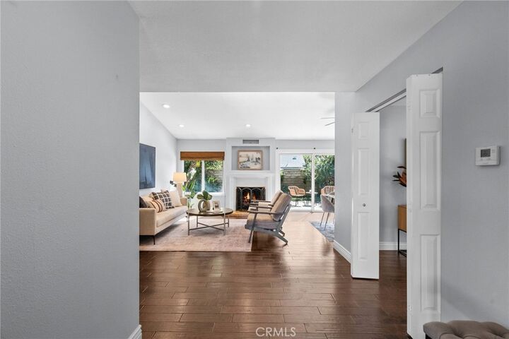 Property Photo:  25828 Rana Drive  CA 91355