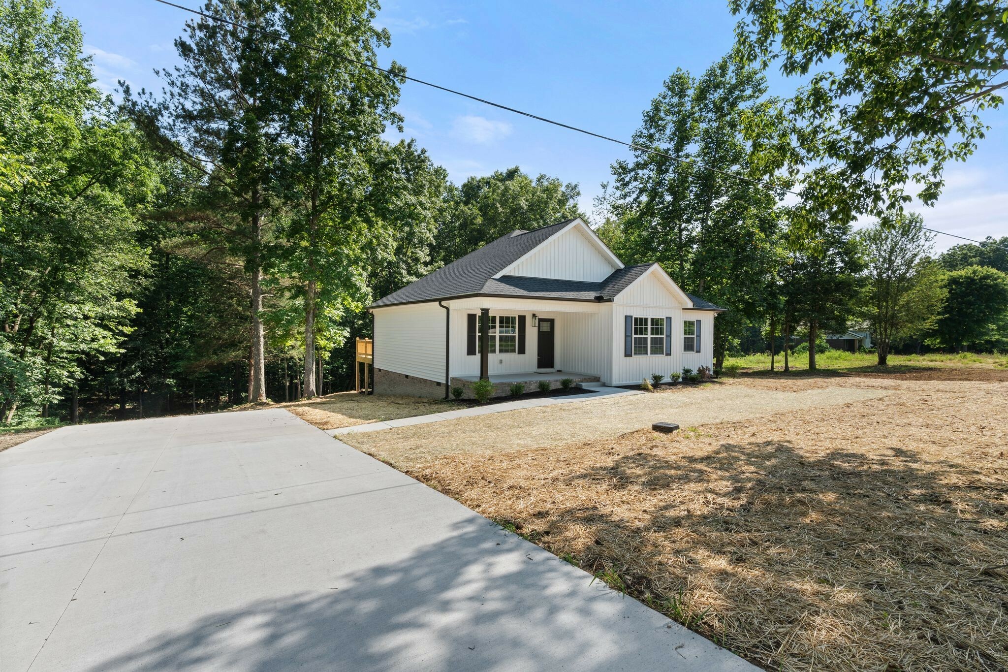 Property Photo: 6149 Dewey Carr Rd TN 37022