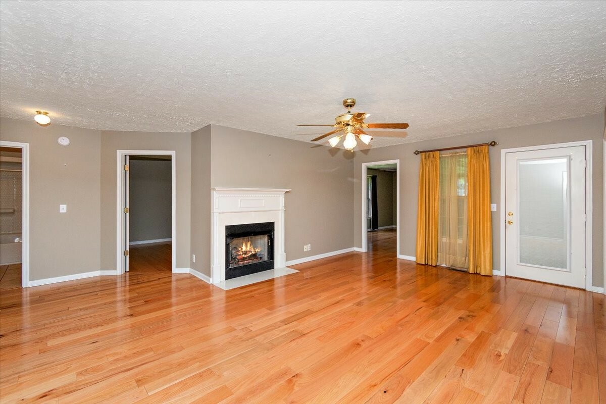Property Photo:  2247 Alydar Run  TN 37127 