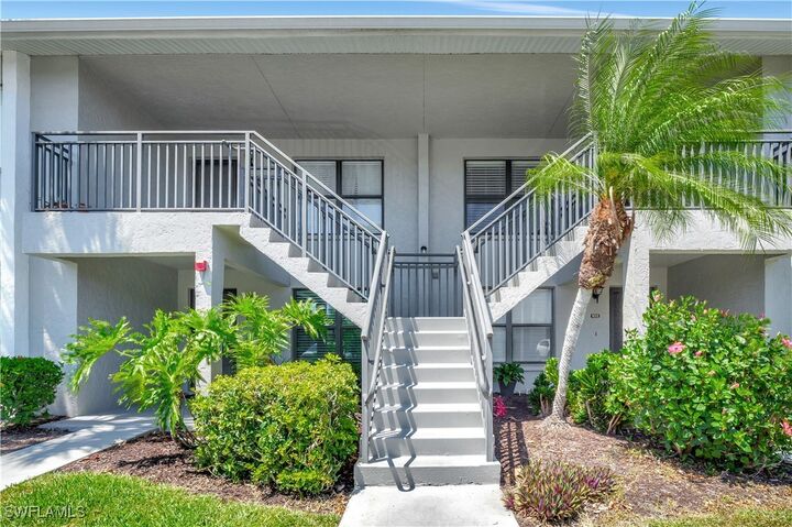 Property Photo:  1211 Commonwealth Circle C202  FL 34116 