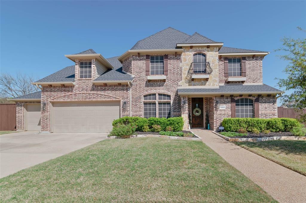 Property Photo: 1804 Cannes Drive TX 76210
