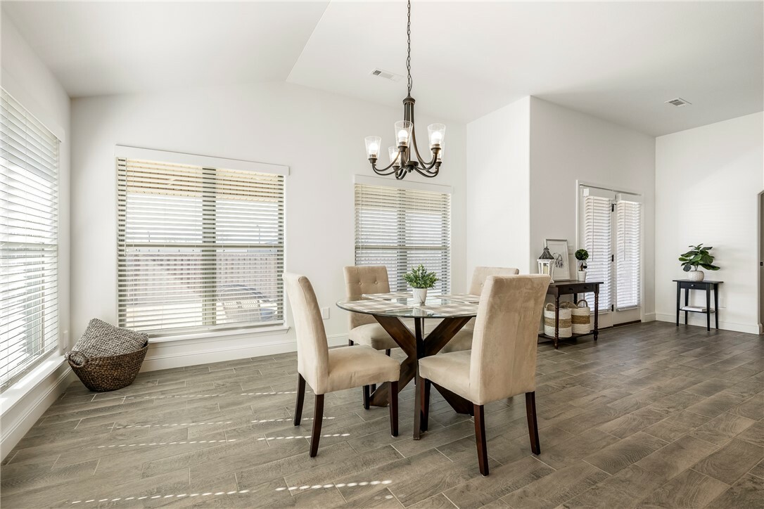 Property Photo: 2405 Armstrong Lane AR 72751