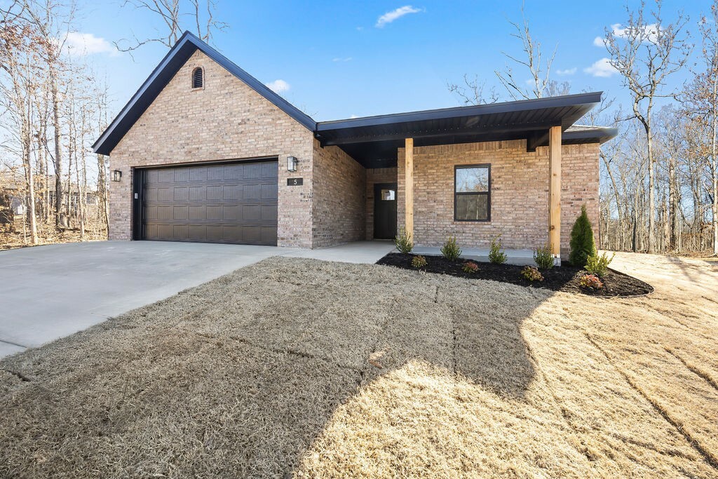 Property Photo: 11 Newburgh Lane AR 72715
