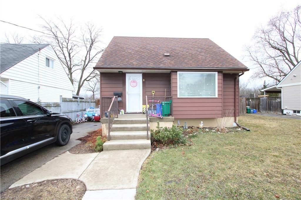 8 Sunset Avenue  Brantford ON N3T 5G2 photo