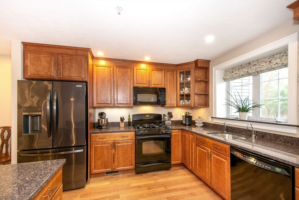 Property Photo: 21 Maple Lane 21 MA 02050