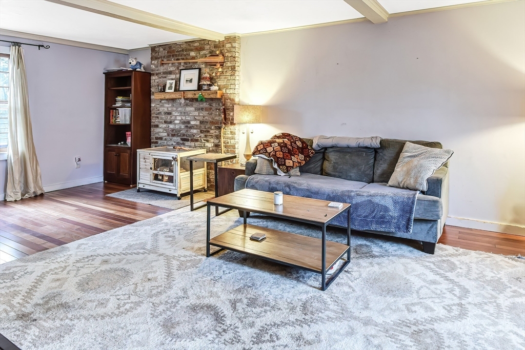 Property Photo:  10 Shawmut Ter  MA 01702 