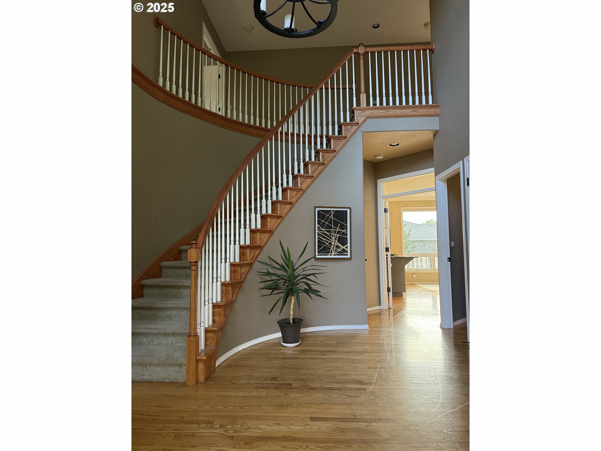 Property Photo: 13825 Melrose Pl OR 97035