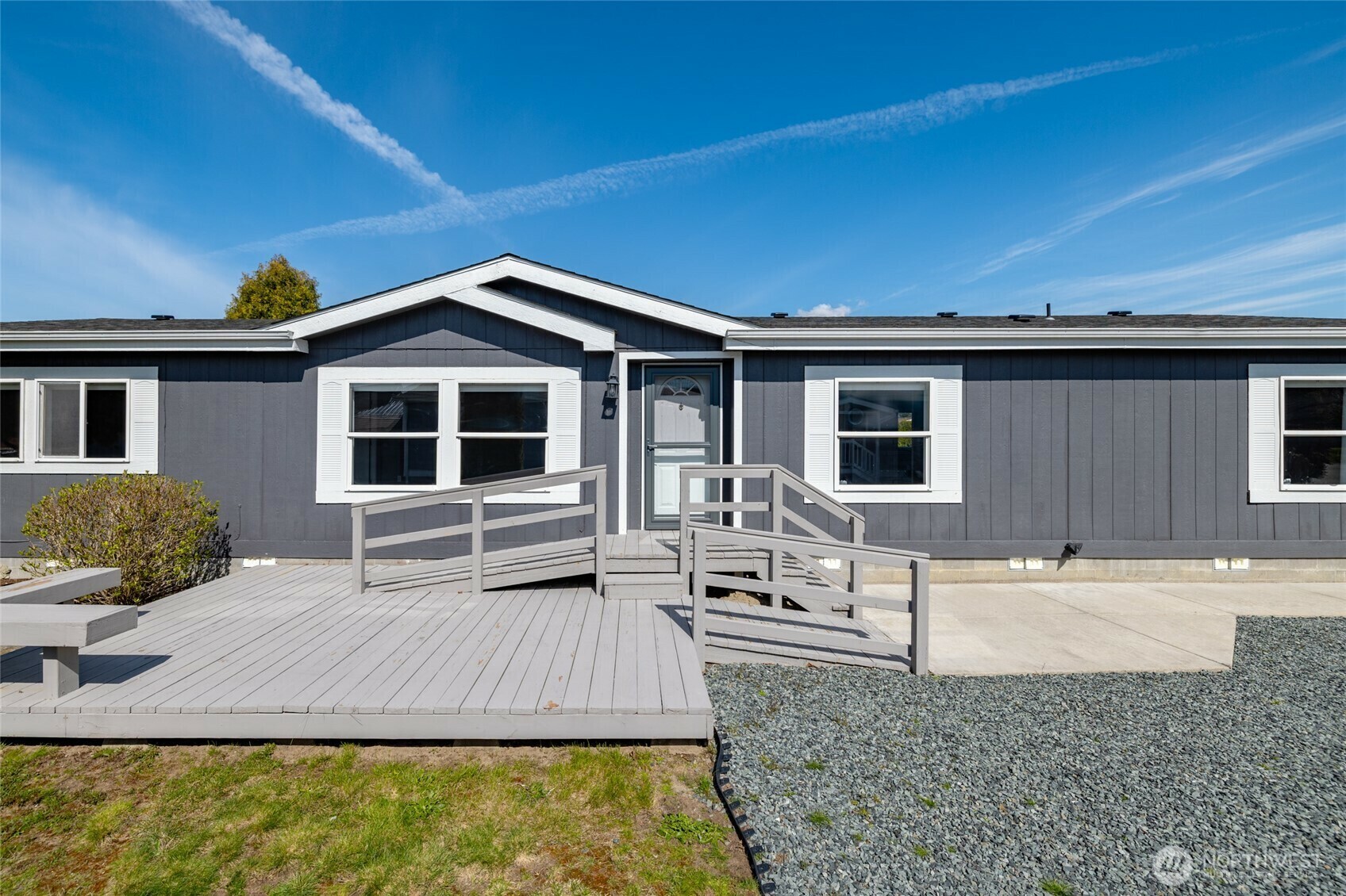 Property Photo: 896 Carriage Court 49 WA 98284