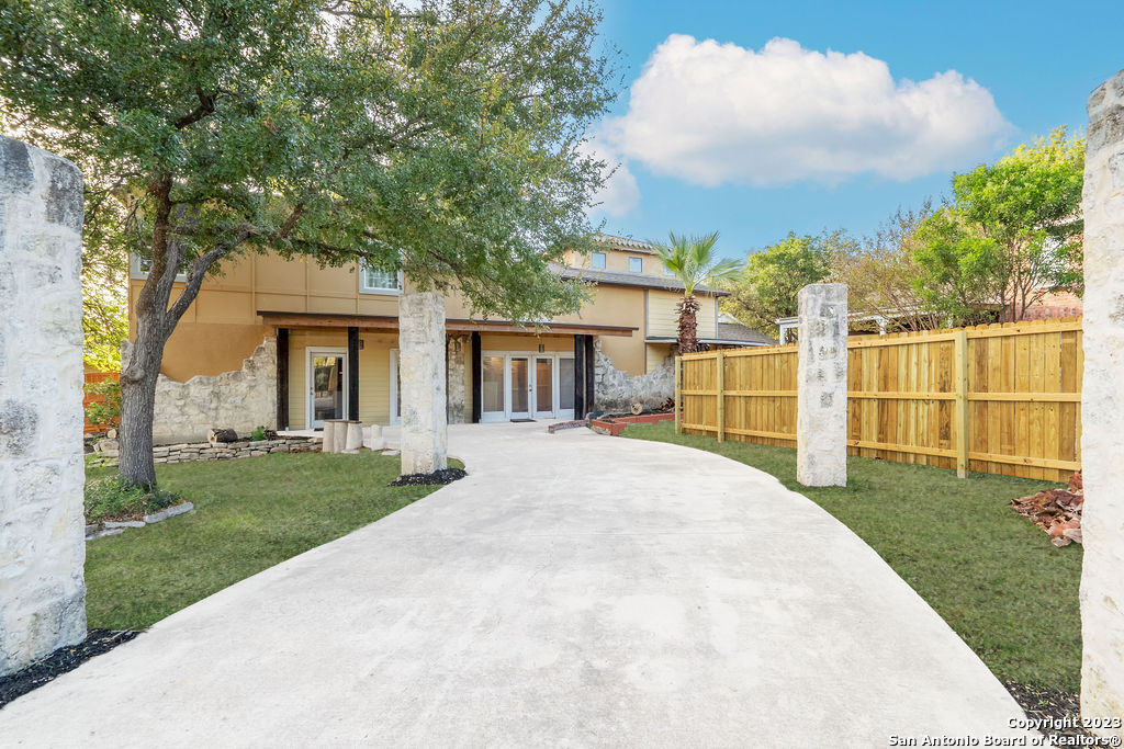 Property Photo: 4935 Driskill St TX 78228