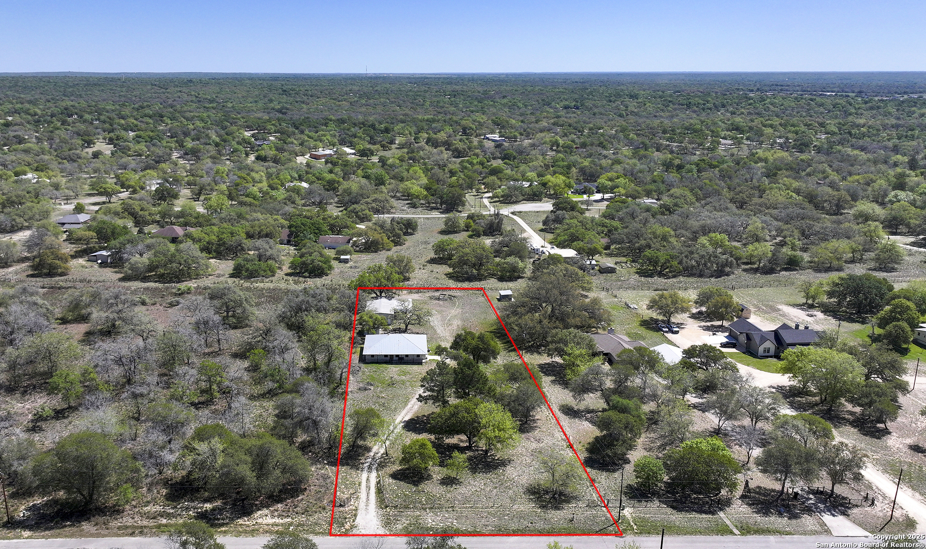 Property Photo: 904 Eagle Creek TX 78114