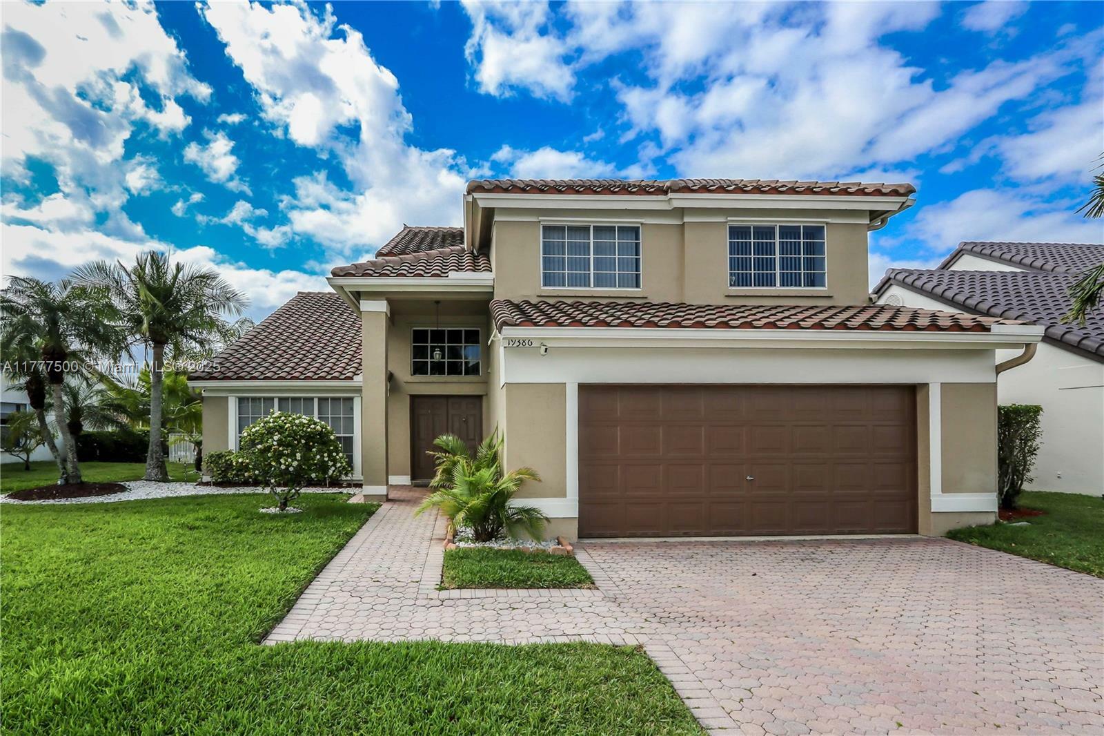 Property Photo: 19386 NW 13th St FL 33029