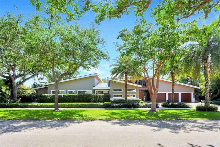 128 NE 94th St  Miami Shores FL 33138 photo