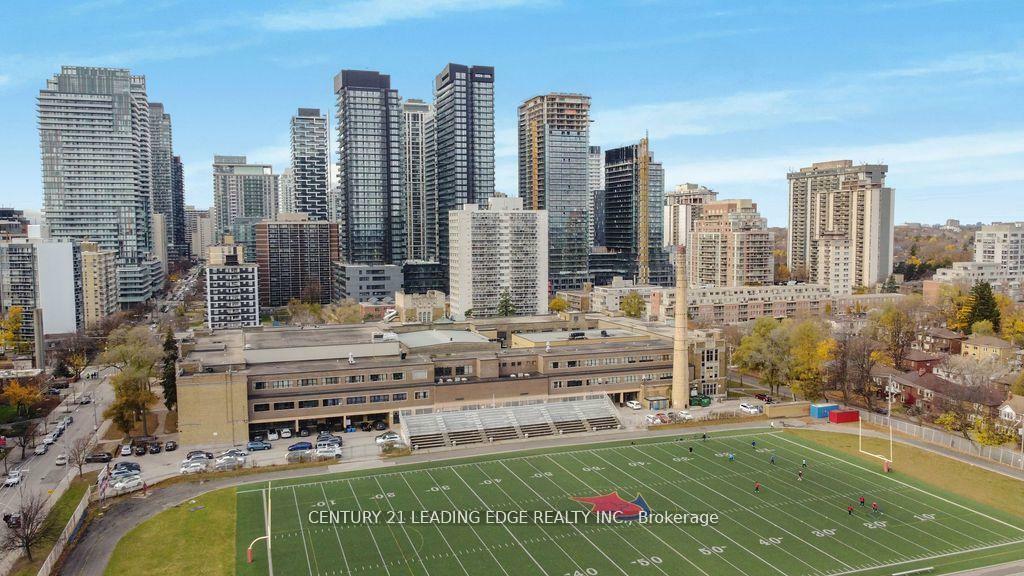 127 Broadway Avenue 1906  Toronto ON M4P 1V4 photo
