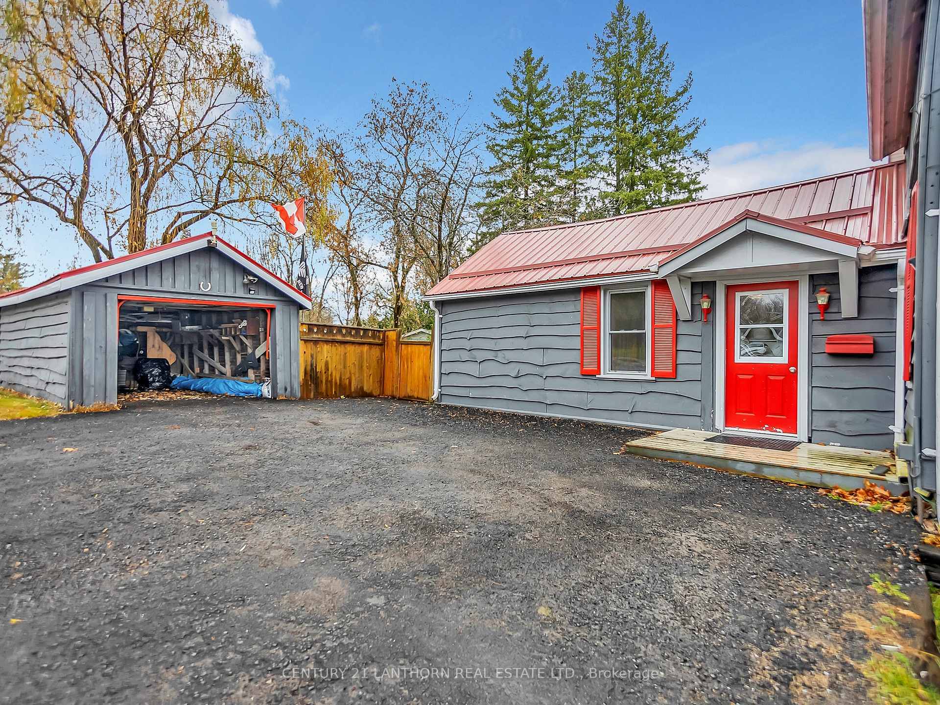 Property Photo: 82 Forsyth Street ON K0K 2M0