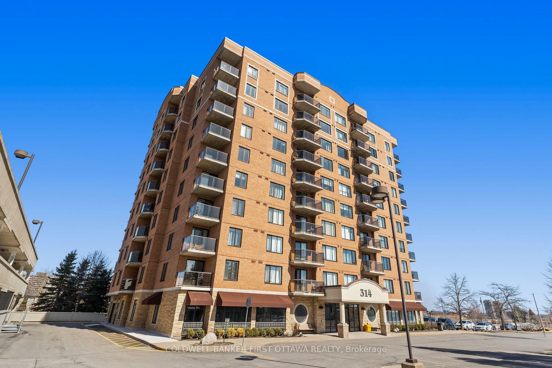 Property Photo: 314 Central Park Drive 912 ON K2C 0R2