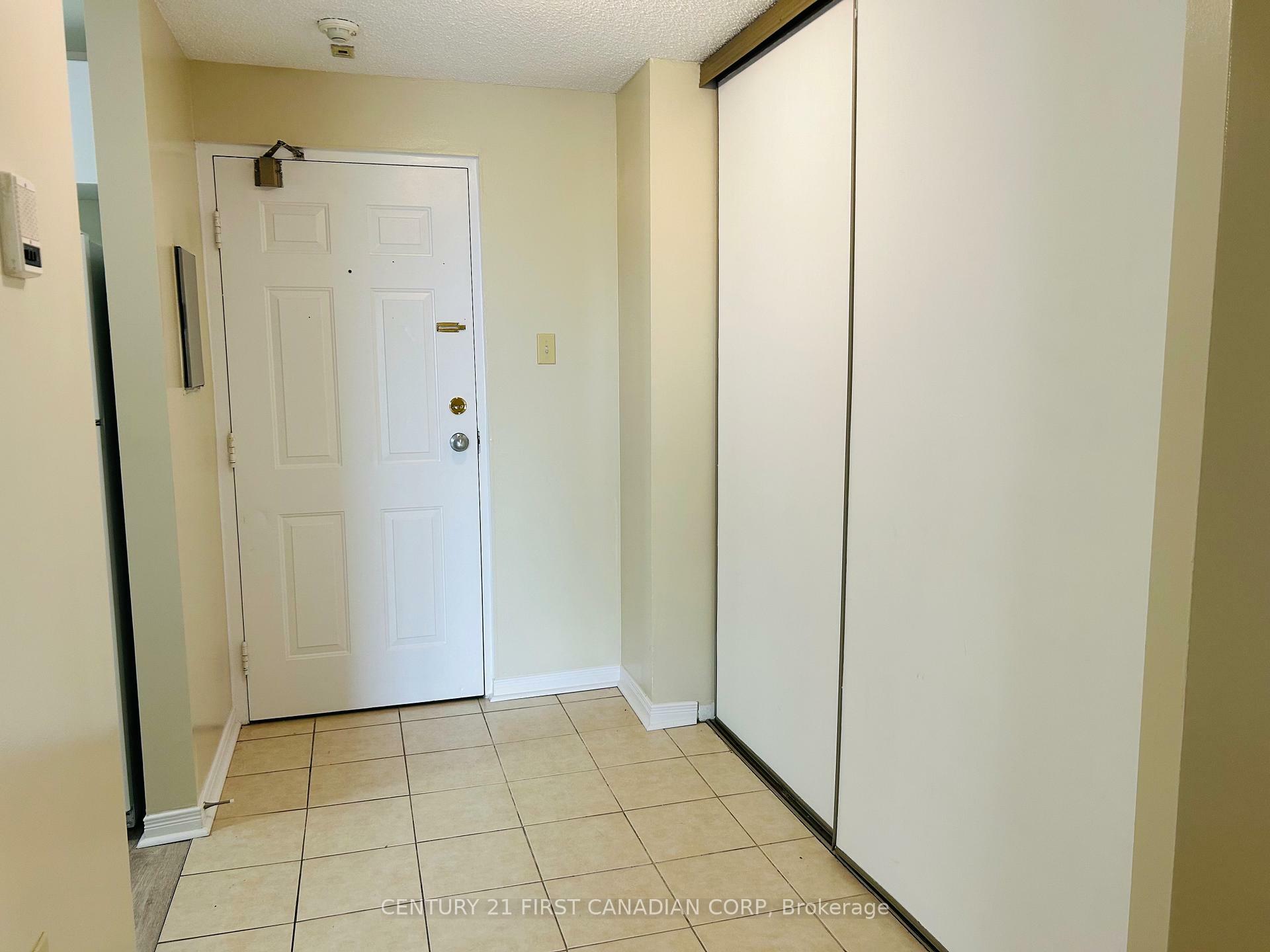 Property Photo: 626 First Street 404 ON N5V 2A2