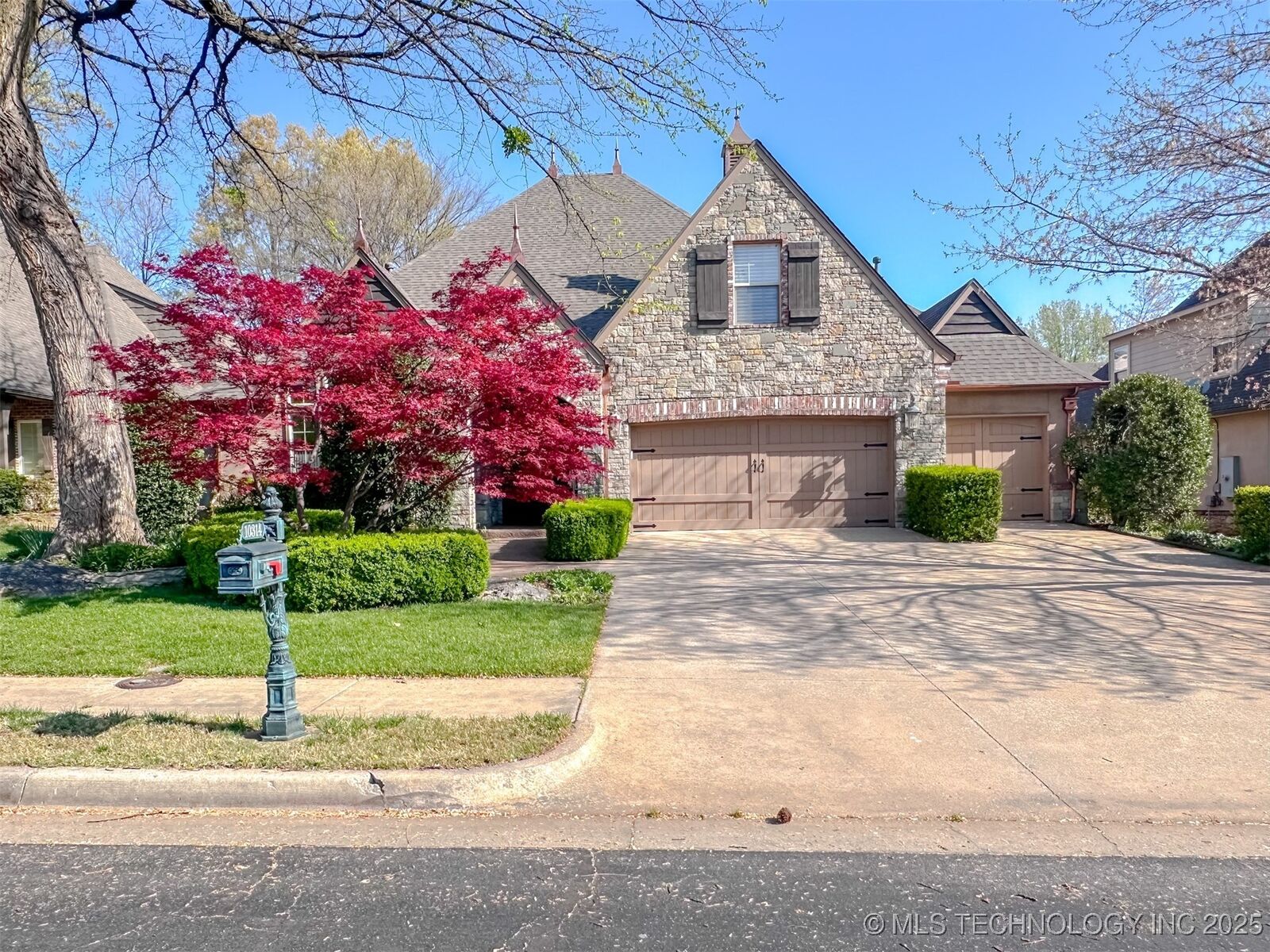 Property Photo:  10314 S 92nd  OK 74133 