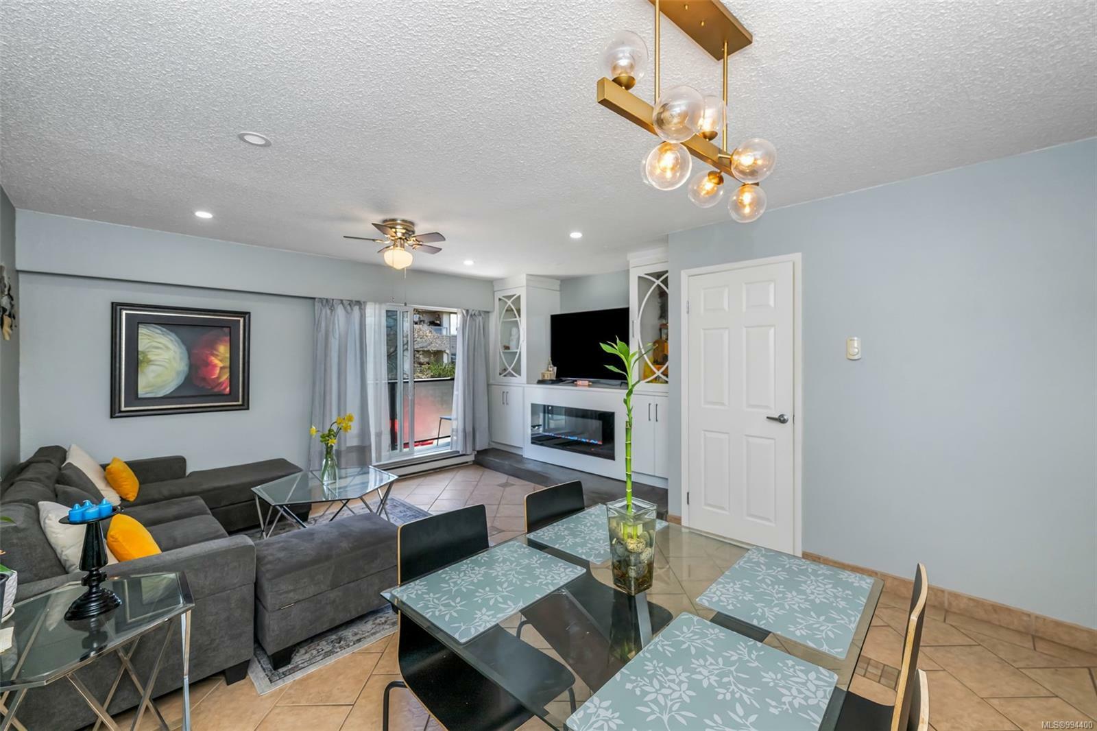 Property Photo:  991 Cloverdale Ave 115  BC V8X 2T5 