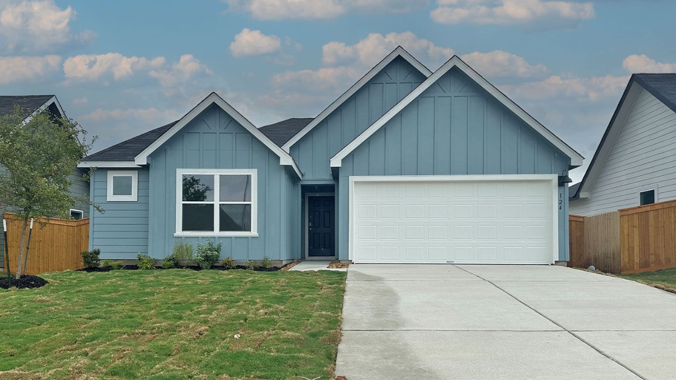 Property Photo: 124 Flora Vista Street TX 78666