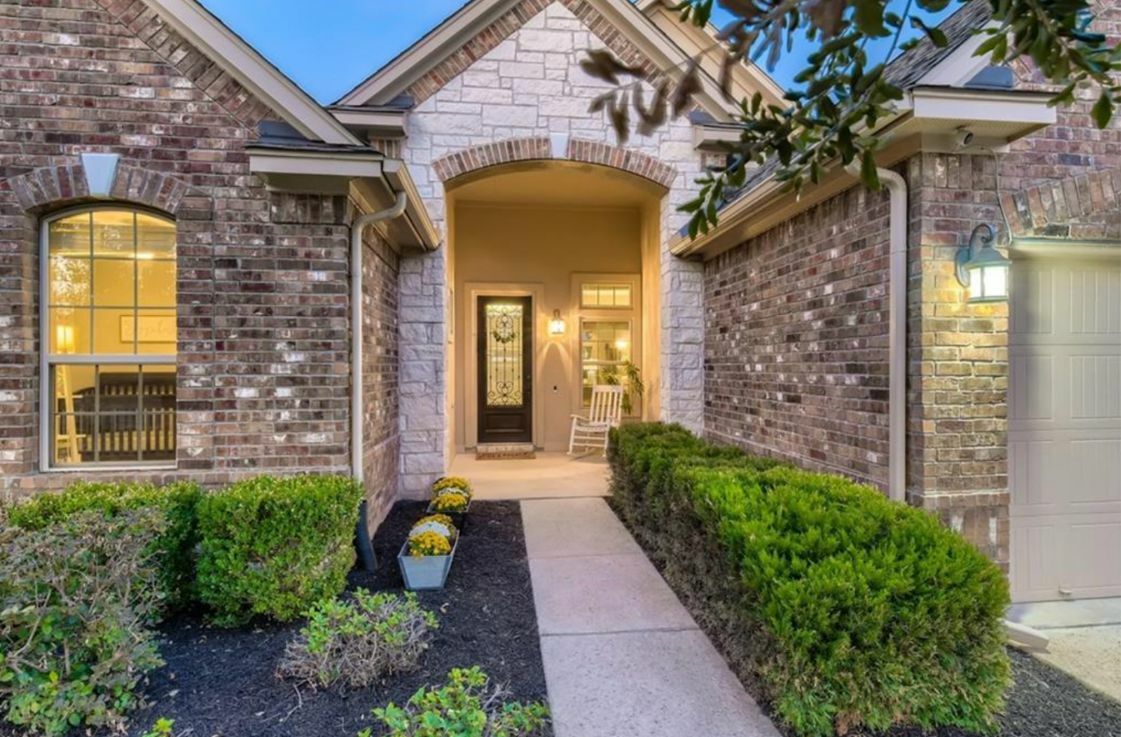 Property Photo:  16024 Zagros Way  TX 78738 