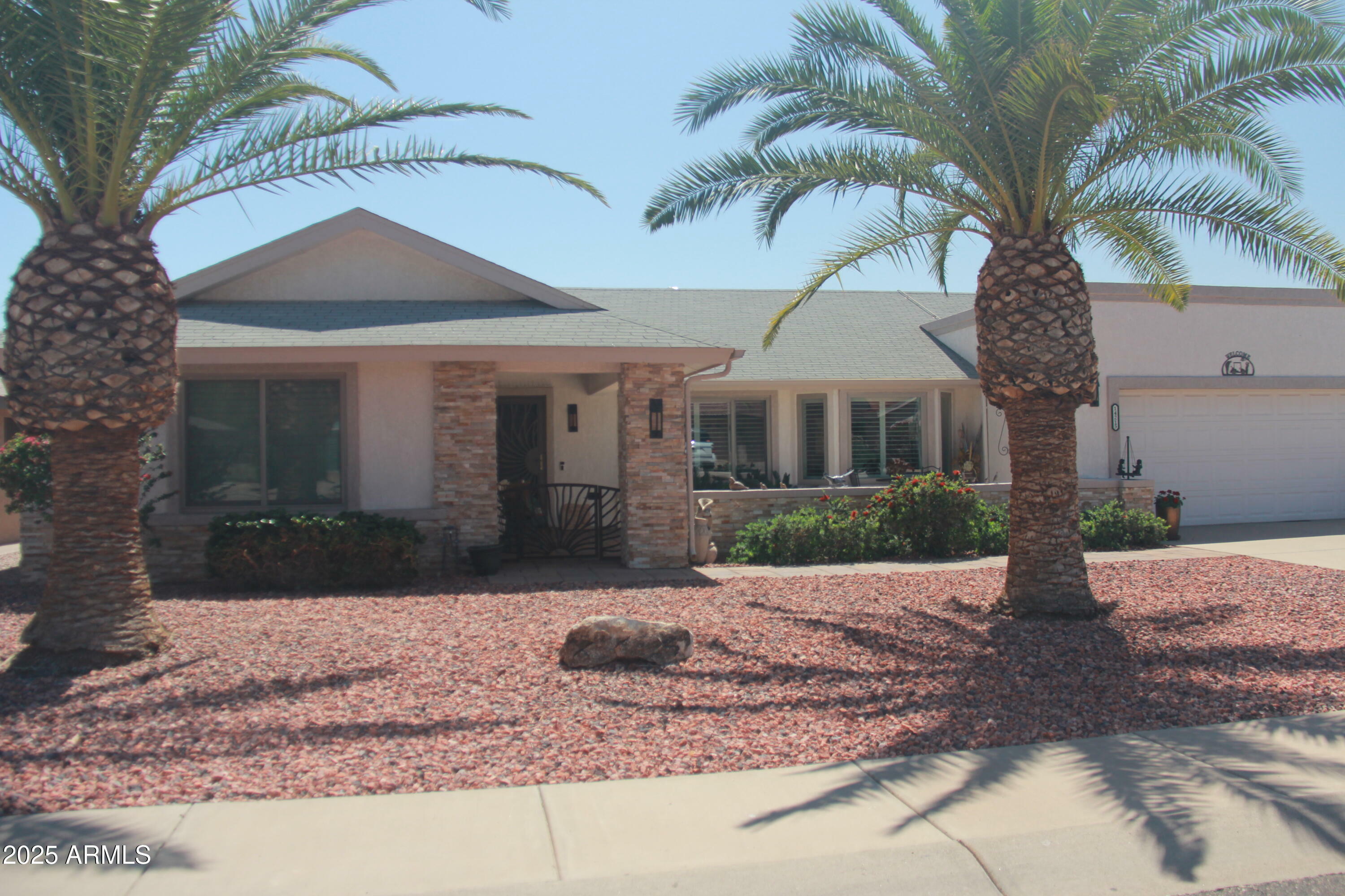 Property Photo:  14215 W Parkland Drive  AZ 85375 