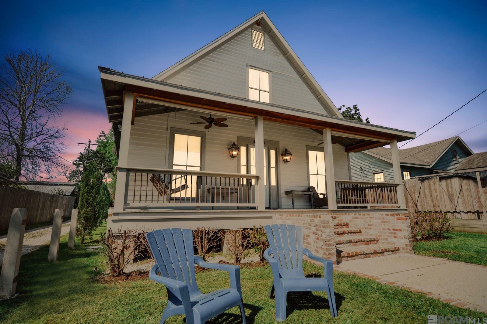 Property Photo: 4747 Capital Heights Ave LA 70806