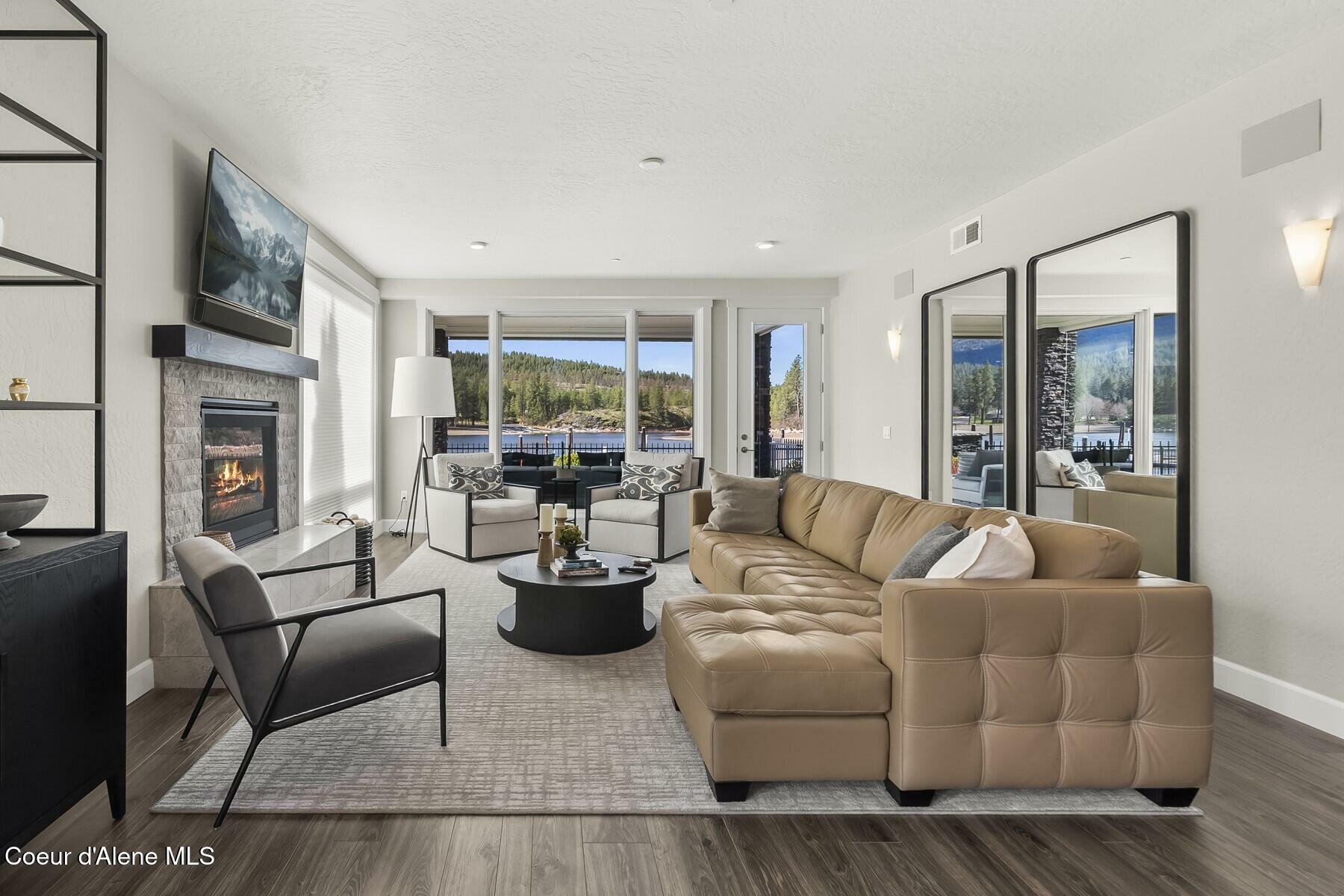 Property Photo: 447 W Waterside Dr 105 ID 83854