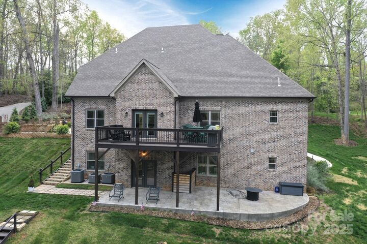 2757 Trent Drive NE  Conover NC 28613 photo