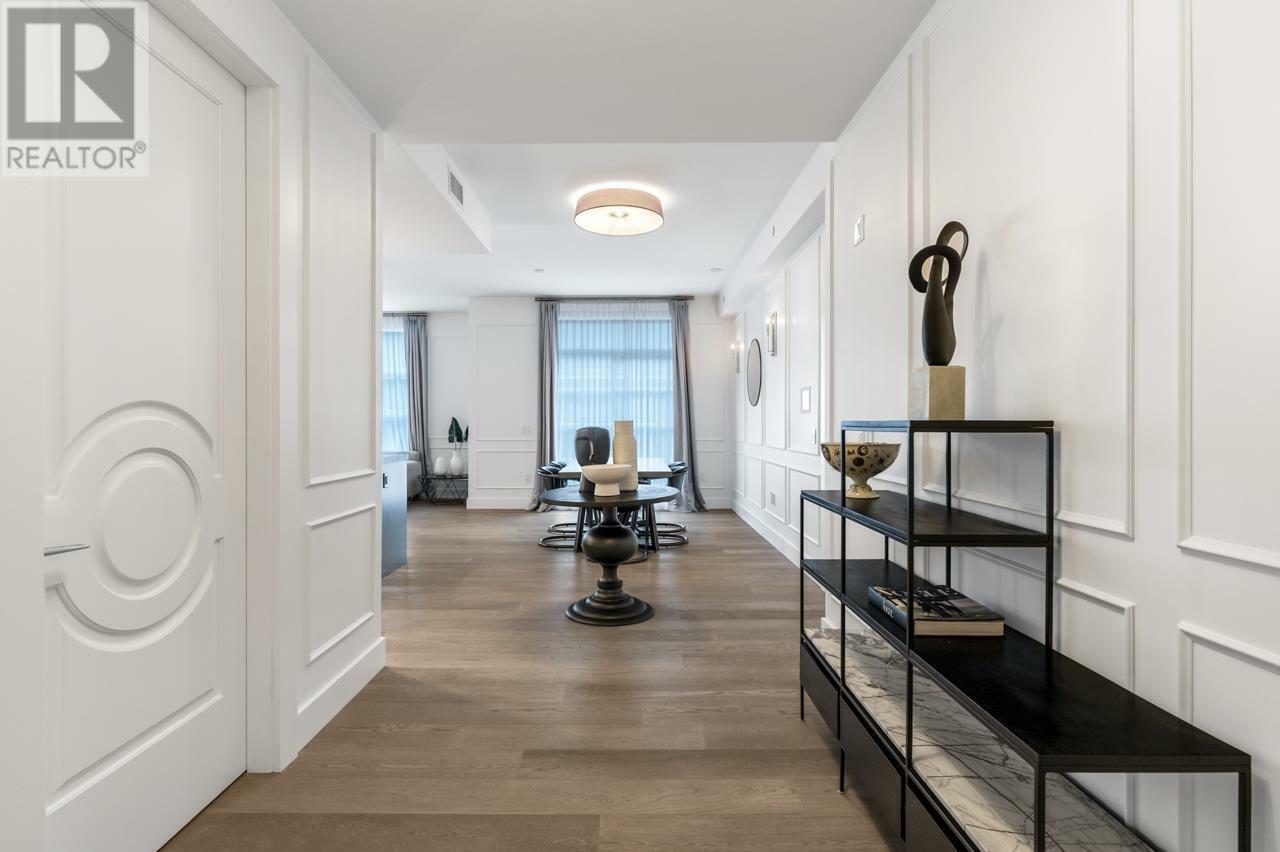 Property Photo: 1009 Laurier Avenue 204 BC V6H 1Y2