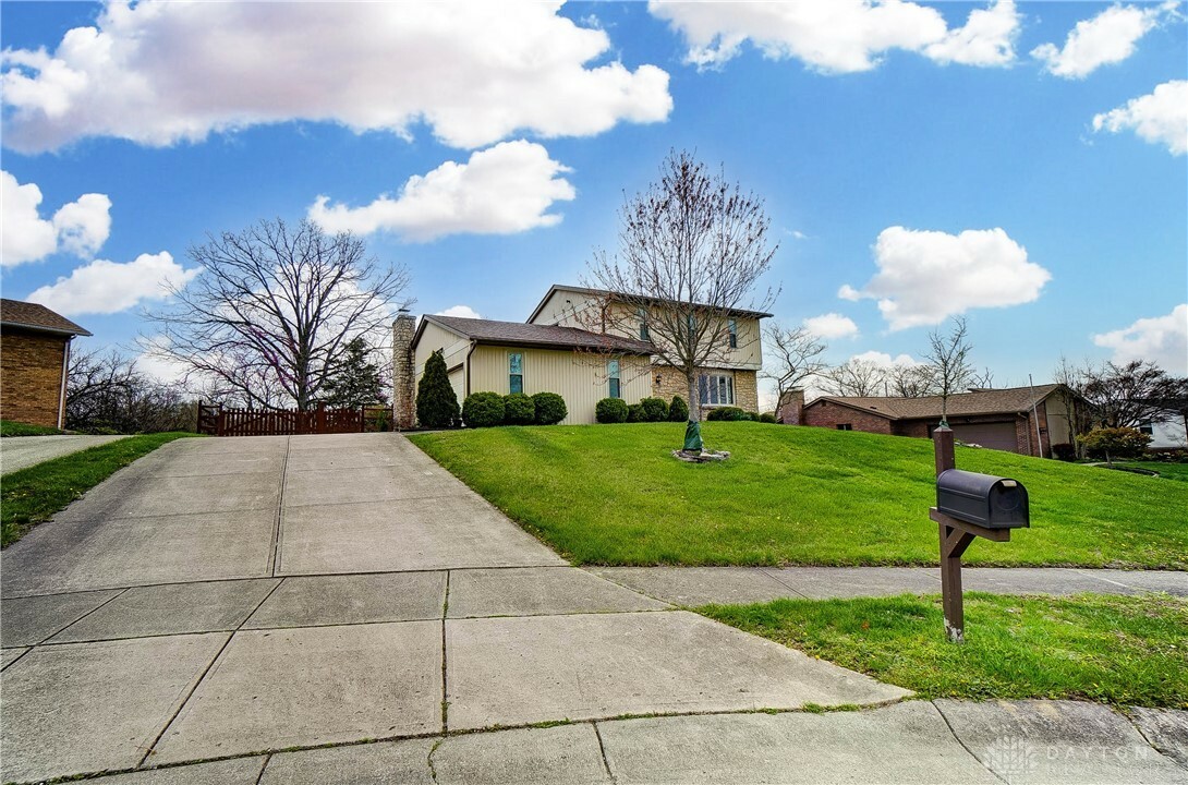Property Photo: 130 Farmington Drive OH 45013