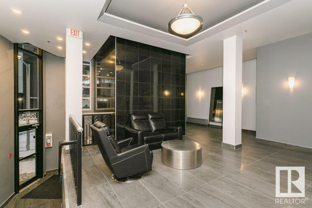 Property Photo: 10009 102 Avenue NW 401 AB T5J 5B6