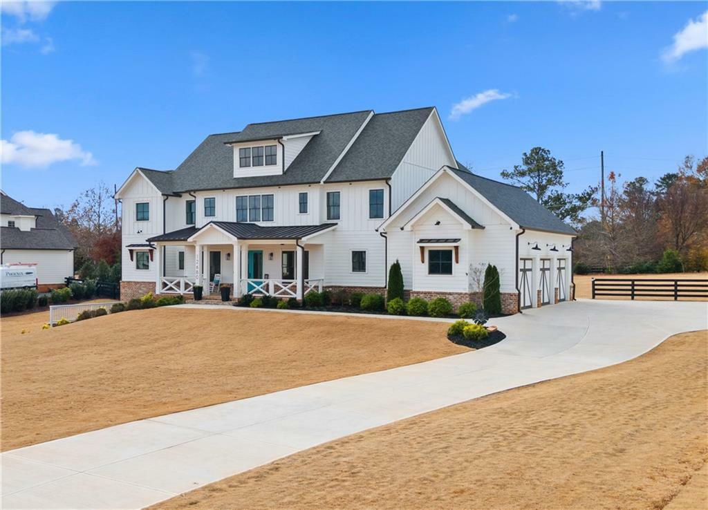 Property Photo: 12680 Ebenezer Pond Court GA 30075