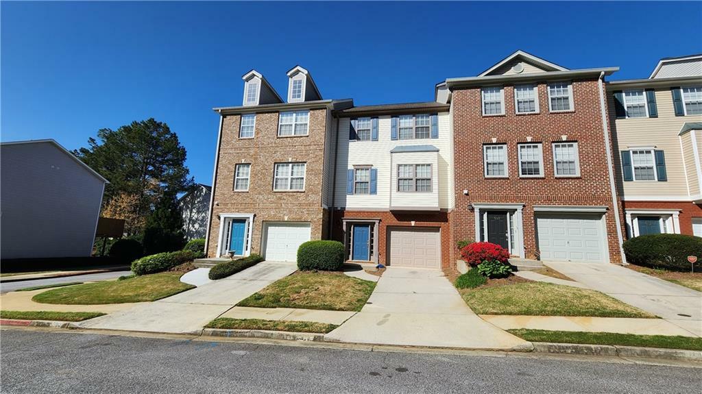 Property Photo: 528 Lantern Wood Drive GA 30079