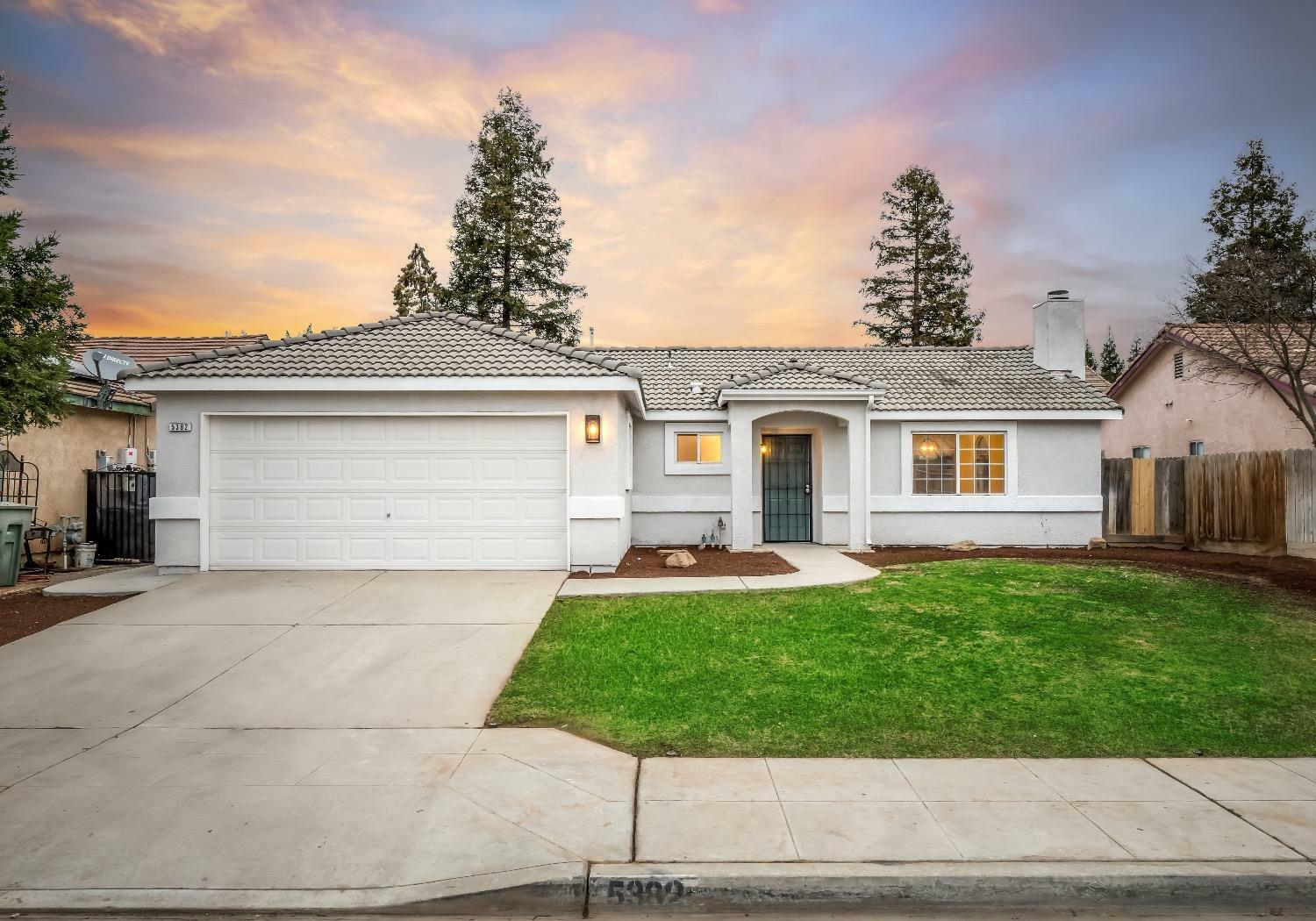 5382 W Browning Avenue  Fresno CA 93722 photo