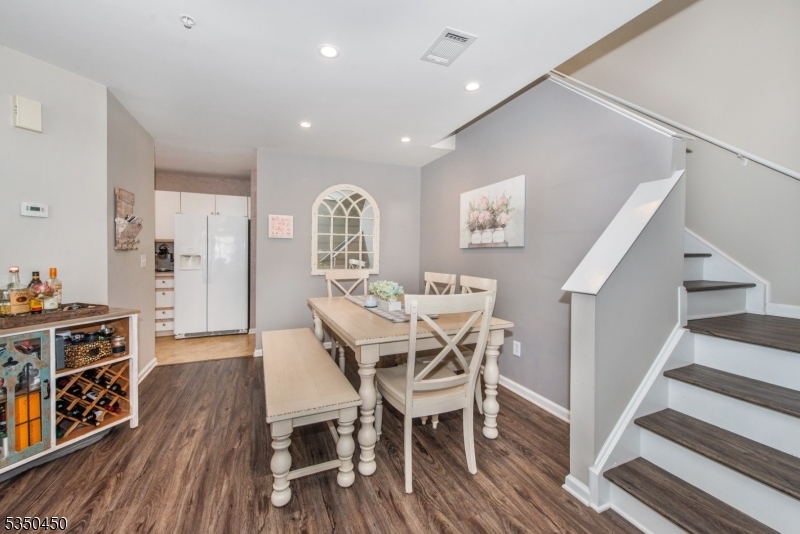 Property Photo: 44 Ridgedale Ave 115 NJ 07960