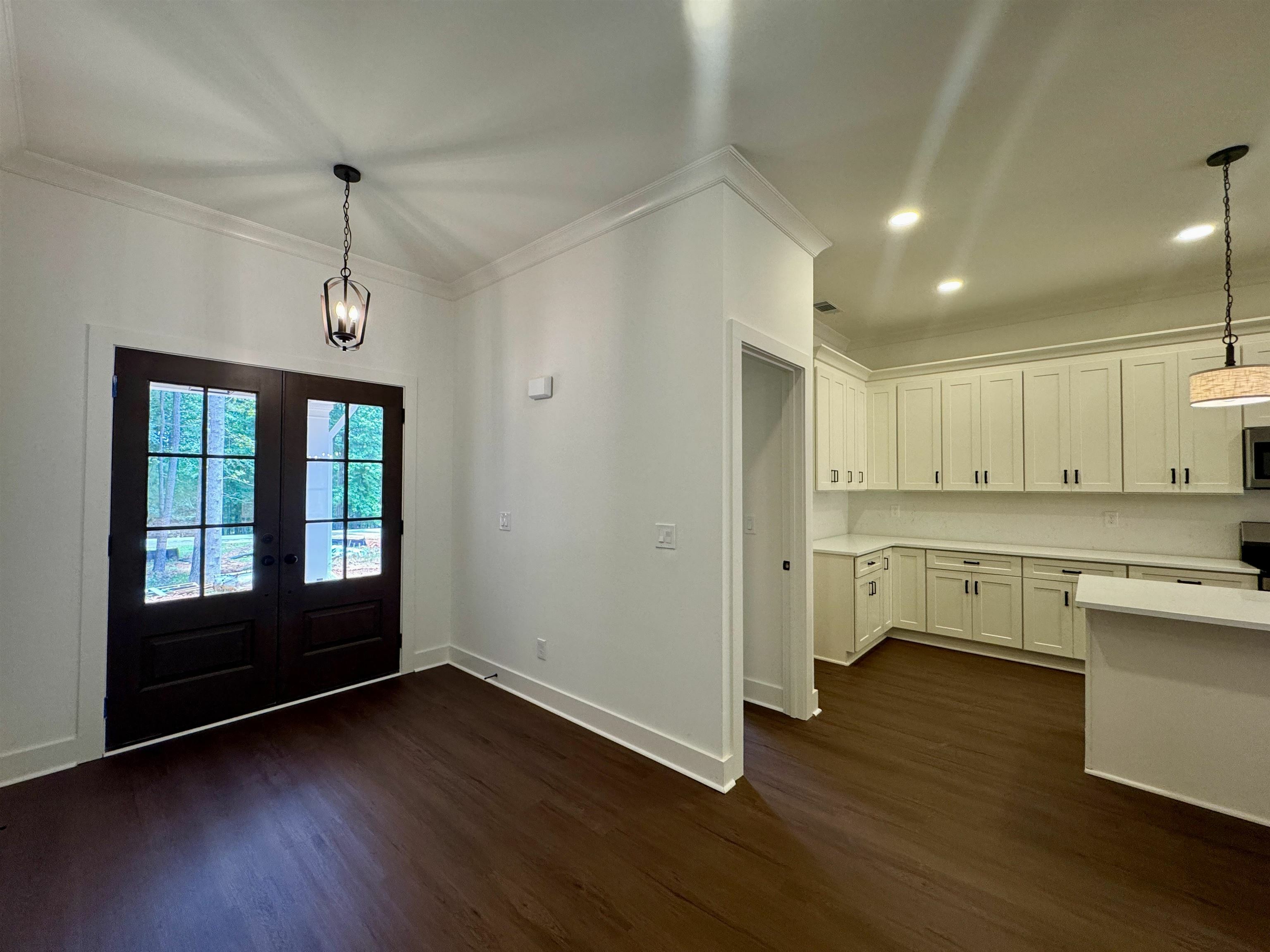Property Photo: 1061 Eagle Bluff Court GA 30642