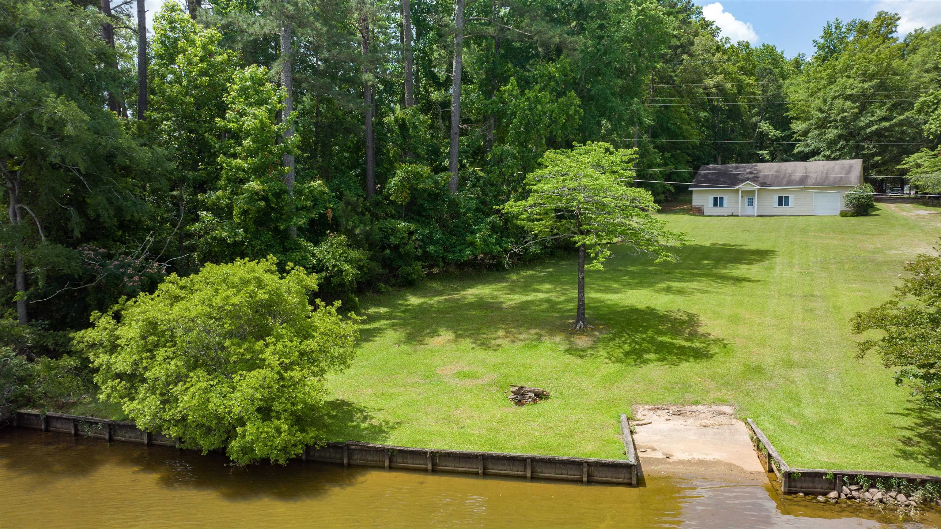 Property Photo: 161 NW Pennington Road GA 31061